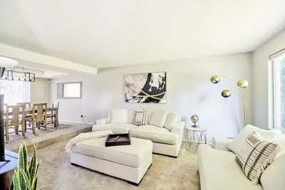 Image de The Cardiff-Cozy Stylish 4bd home near Seattle\n\n