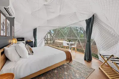 Image de Unique, Luxurious Geodome at The Cedars Ranch