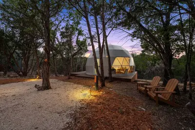Image de Unique, Luxurious Xl Geodome at The Cedars Ranch
