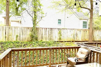 Image de Great 3 Bedroom Condo in Five Points. Close to Uga and Dowtown.