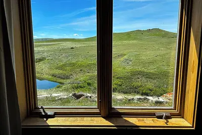 Image de The Shepherd's Nook, a private, spacious area near Yellowstone & Bridger Bowl.