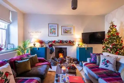 Image de Stunning 3-Bed Cottage, Hot Tub, Wi-Fi, Parking