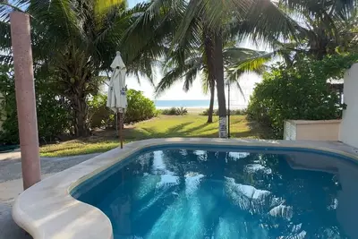 Image de Casa Mana: Playa Blanca beachfront home w/private pool and outdoor kitchen