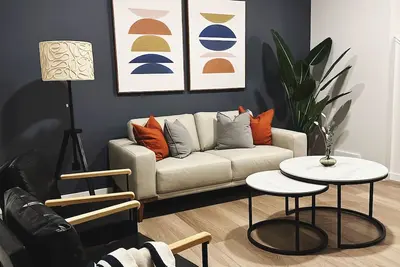 Image de Bn home in the heart of Rosenthal, one of Edmonton’s best new neighbourhood.