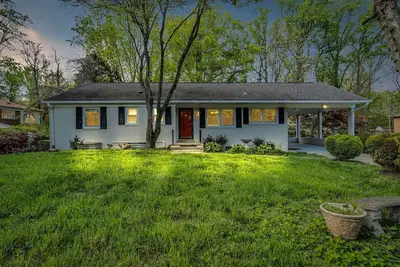 Image de Tranquil retreat in Fairfax: your home away from home