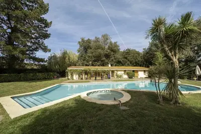 Maison de campagne \"Can Mariné\" avec vue sur les montagnes, piscine privée et Wi-Fi