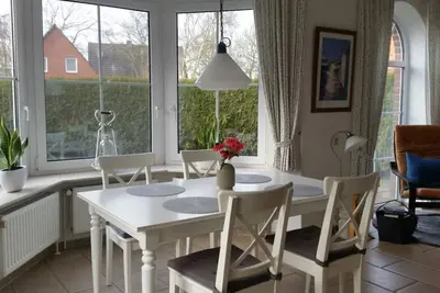 Image de Hübsches Ferienhaus Frauke bei den Zwillingsmühlen