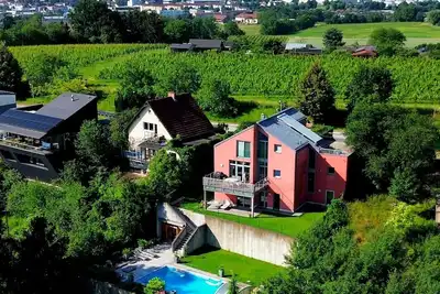 Am Weinberg, 5min Linz Zentrum, 4 Schlafzimmer, Arbeitszimmer, Pool, Sauna