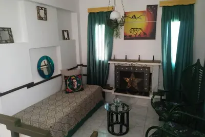 Image de Υπέροχο, καλόγουστο, ήσυχο, άνετο εξοχικό σπίτι!