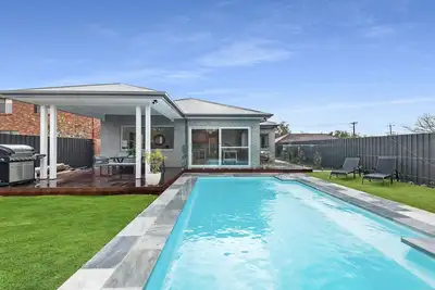 Image de A Coastal Oasis near Rye, Beach and Shops