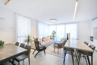 Image de Sweet Home 3br near the sea by HolyGuest