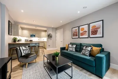 Image de Host & Stay | Henry Street Chambers