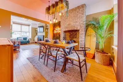 Image de Hot Tub, 2 x King Bed, 1 Bunk Bed, Boho Beach House