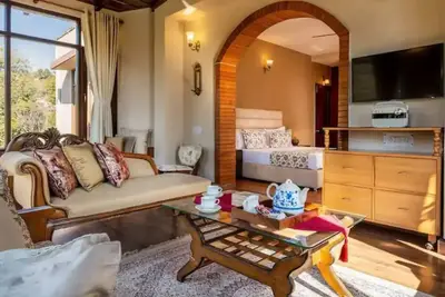 Image de Sanjwat Homestays - Largest 5br Luxury Orchard Villa