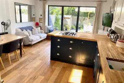 Image de Comfortable and spacious family home in a quiet London street