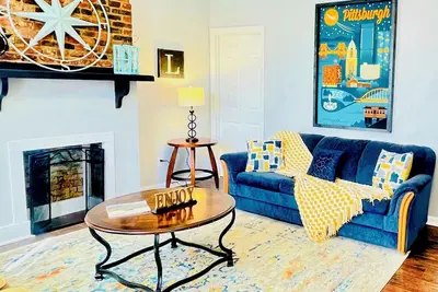 Image de Walk to Acrisure in 23 mins! Perfect Locale for Nfl Draft + free private park