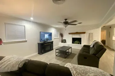 Midtown Escape - located in the heart of Graham, Texas