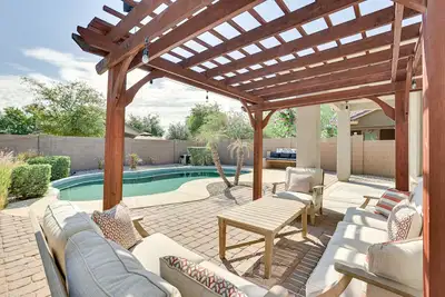 Image de Sunny Arizona Getaway w/ Heated Pool & Patio!