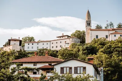 Image de Cozy Vina Kobal / Kobal Family Estate Apartments in Štanjel, Karst
