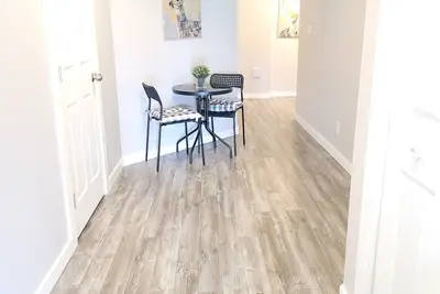 Image de Cozy Private Suite in Bridgewater - Private Entrance