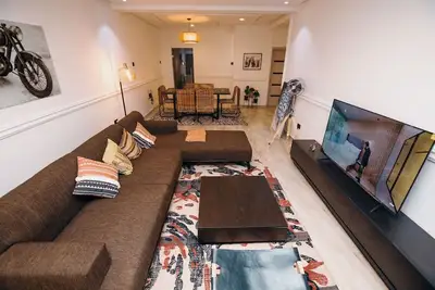 Image de Big chill stays, Kick back and relax in this calm, stylish space.