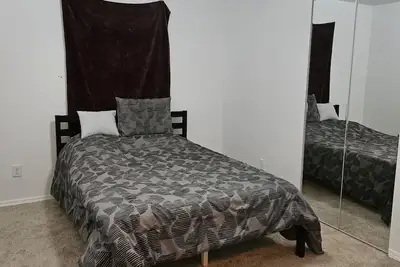 Image de Comfortable house near Valparaiso University and downtown Valparaiso, Indiana.