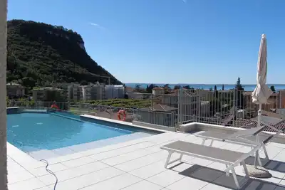 Image de Appartement de vacances avec climatisation, internet, balcon et piscine sur le toit
