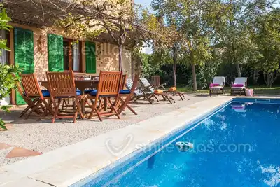 Image de Charming town house for12. Ideal for groups, enabled for yoga & meditation.