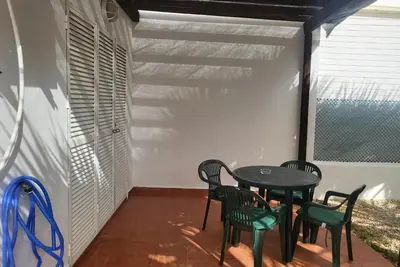Image de Casa Baja con Palmeras y Patio