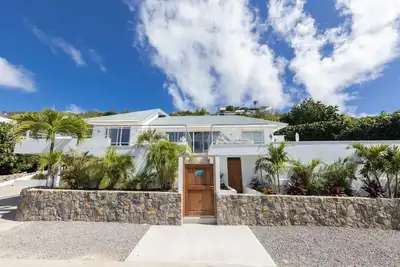 Splendid View Villa with Utmost Comfort