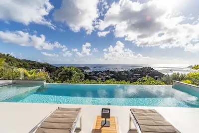 Outstanding Villa with an Amazing Sunset View