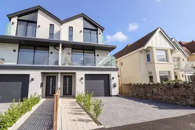 Image de The Dunes, pet friendly, luxury holiday cottage in Llandudno
