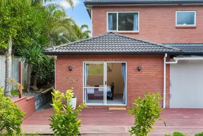 Image de 3 Lambir Place, Fairview Heights, Auckland 0632