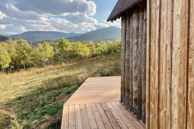 Image de Finnish Off-Grid Cabin in the Foothills