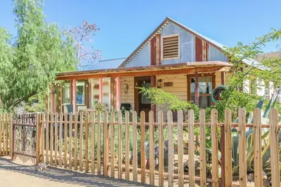 Image de The General - Historical Burcham house in Randsburg