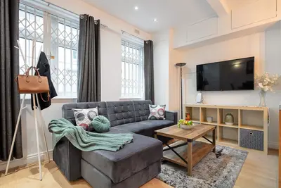 Image de | Beautiful n' Warm Townhouse in Central London |