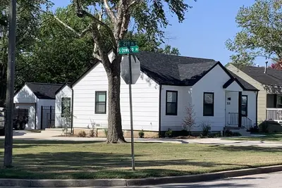 Image de Across the street from Expo Center Fairgrounds-3 bedrooms, 3 bathrooms, Sleeps 8