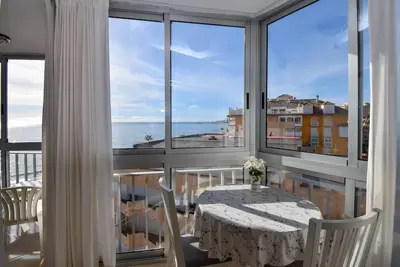 Image de Ref: 227 Beach front apartment with pool and sea views in Torreblanca