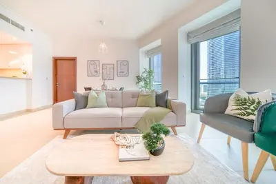 Image de Trendy 2br Downtown Apt, Steps from Burj Khalifa