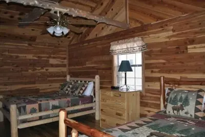 Image de Great Oaks Cabins, Cabin 4