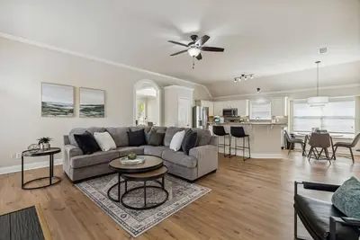 Image de Tch - Spacious 4bd/2ba home in Plano w/ Workspace