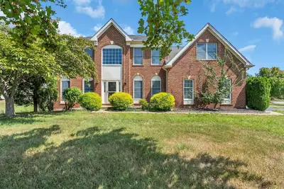 Image de Elegant & Luxurious 6bd+Office loaded and More