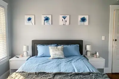 Image de Rocky River Near Airport Apartment - 2nd floor