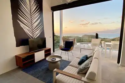 Image de Villa Aurora, moderne, superbe vue mer, proximité des plages et commerces