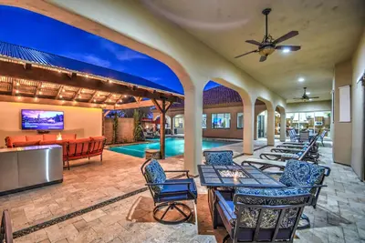 Image de The Grand Resort, 1 Acre Property. \n\"Huge Outdoor Space to Relax in the Sun. \"