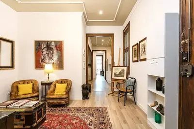 Image de This apartment is a 4 bedroom(s), 5. 5 bathrooms, located in Barcelona, Catalunya.