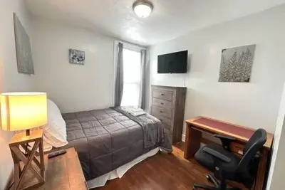 Image de Home Plate Apt 1 - All Star Baseball Rentals