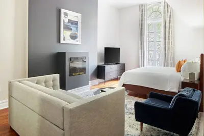 Image de The Arco powered by Sonder | Superior King Room