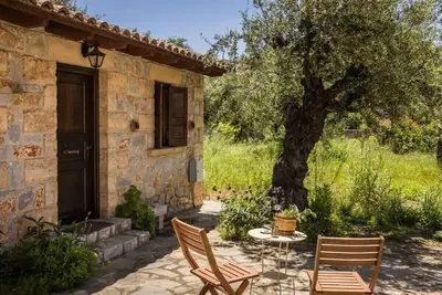 Image de Eleonas Houses - Olivia Garden Gem