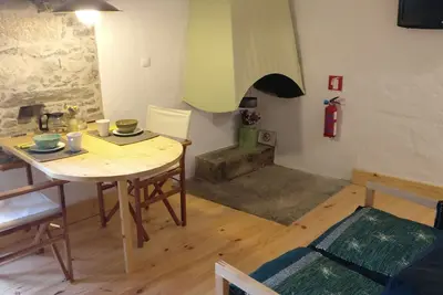 Image de Casinhas de S. Francisco T2 Azeitona by LovelyStay